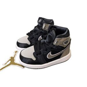 NEW Jordan Toddler 5C 1 Retro High OG Black Medium Grey White Satin Sneakers
